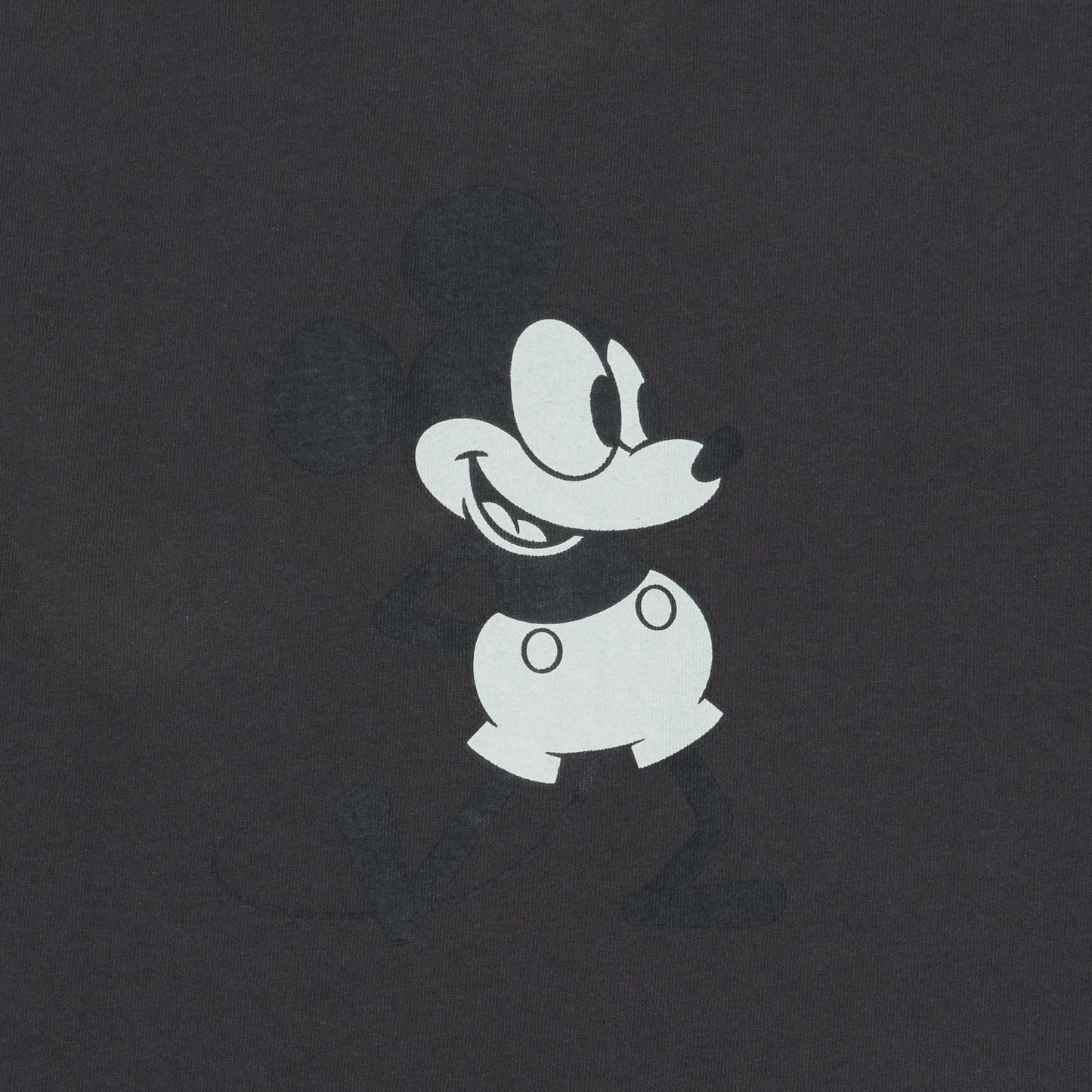 DisneyコラボTシャツ